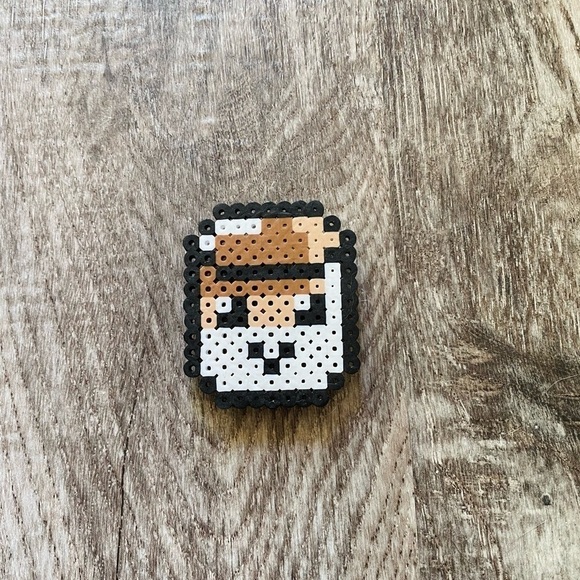 Toasted marshmallow magnet handmade perler beads - Picture 1 of 2